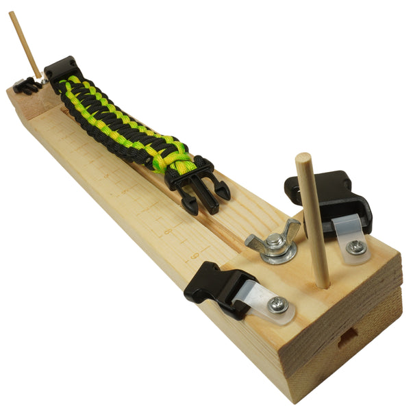 Paracord Winder with Handle